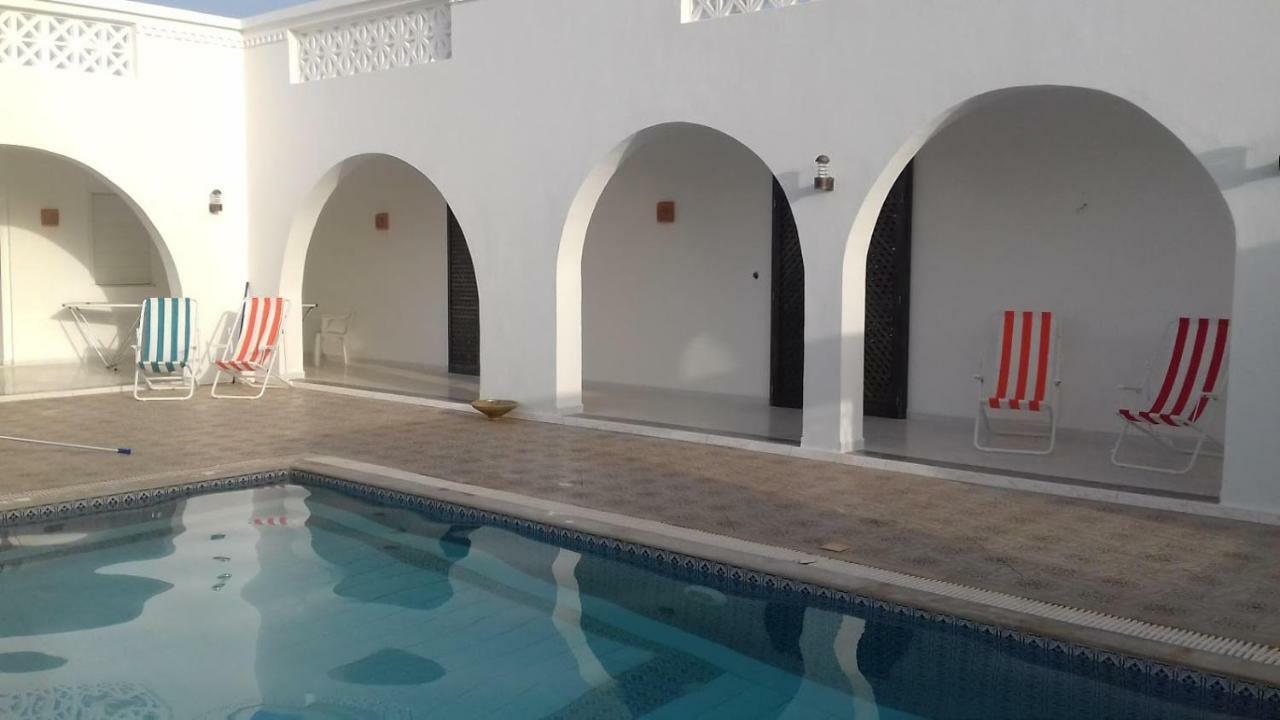 Dar Mamina Bed and Breakfast Sidi ash Shammakh Buitenkant foto