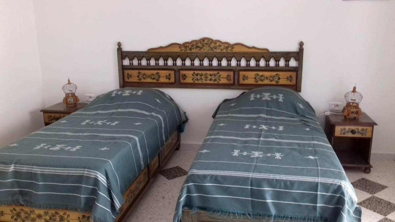 Dar Mamina Bed and Breakfast Sidi ash Shammakh Buitenkant foto