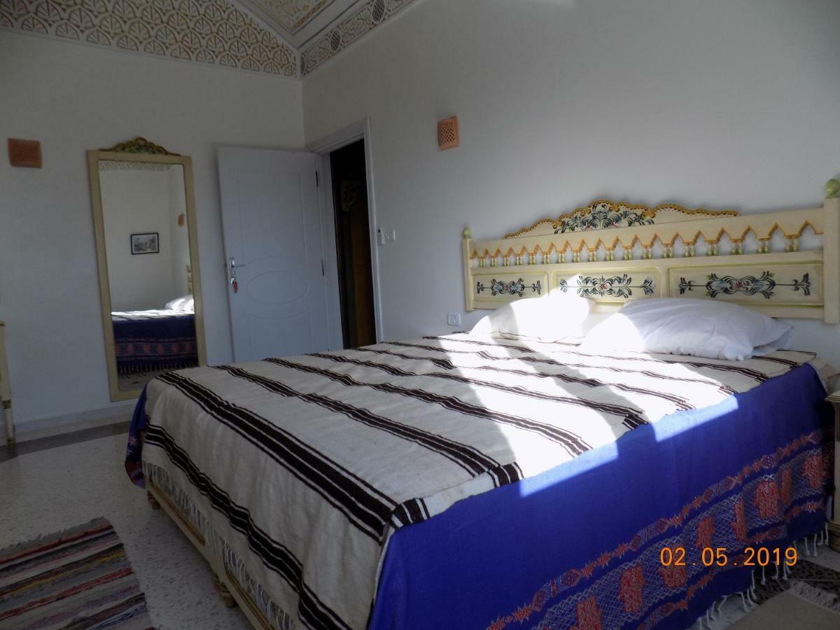 Dar Mamina Bed and Breakfast Sidi ash Shammakh Buitenkant foto