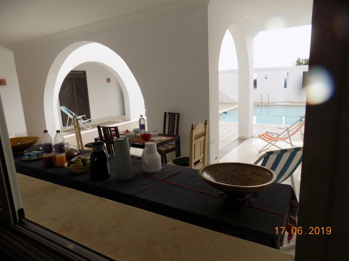 Dar Mamina Bed and Breakfast Sidi ash Shammakh Buitenkant foto